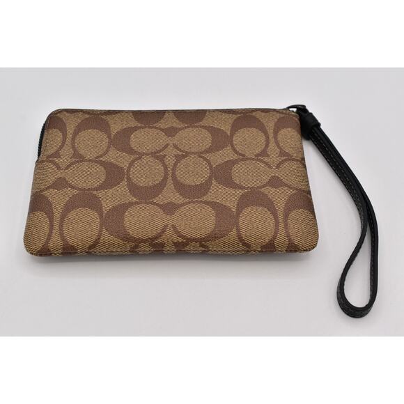 Coach Halloween Wristlet Cards ID Signature Skeleton Pumpkin Horse Carriage 2023 - Picture 8 of 12